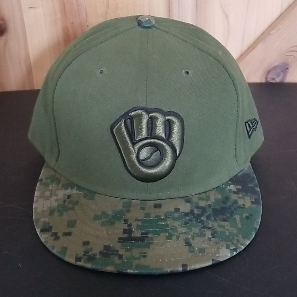 🔥Rare Digi Camo Brewers Glove Logo Hat